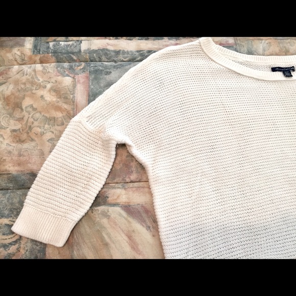 American Eagle Cream Ruffle Hi-Lo Hem Sweater (XS) - Picture 5 of 8
